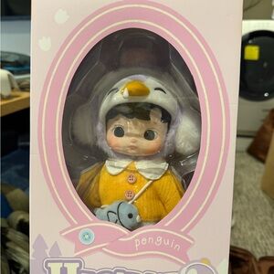HACIPUPU Penguin 1/8 Action Figure